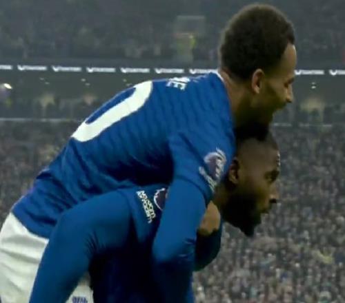 哈登败战后,高度评价坎,宁安,世界杯直播,2026世界杯,赛事直播,观看指南,球迷推荐